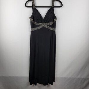 CACHET Dress Black With Silver Sequin Sleeveless V-Neck Padded Bra Line Size 6